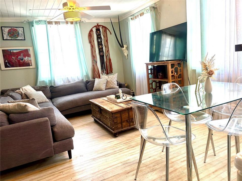 For Rent: $4,000 (3 beds, 2 baths, 1173 Square Feet)