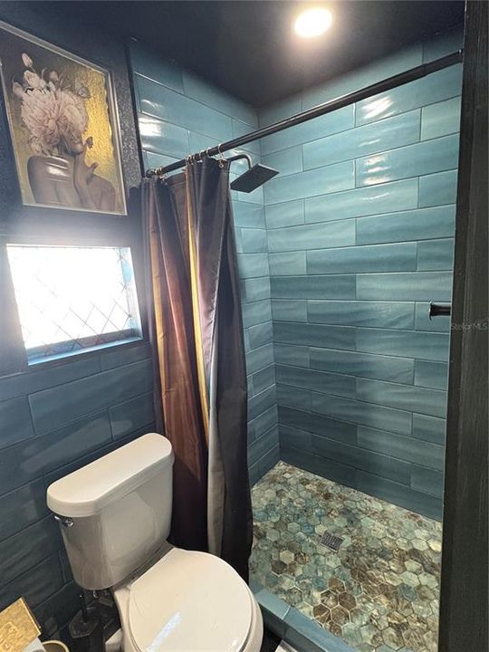 For Rent: $4,000 (3 beds, 2 baths, 1173 Square Feet)