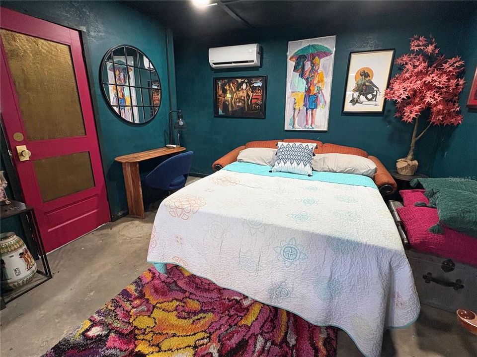 For Rent: $4,000 (3 beds, 2 baths, 1173 Square Feet)