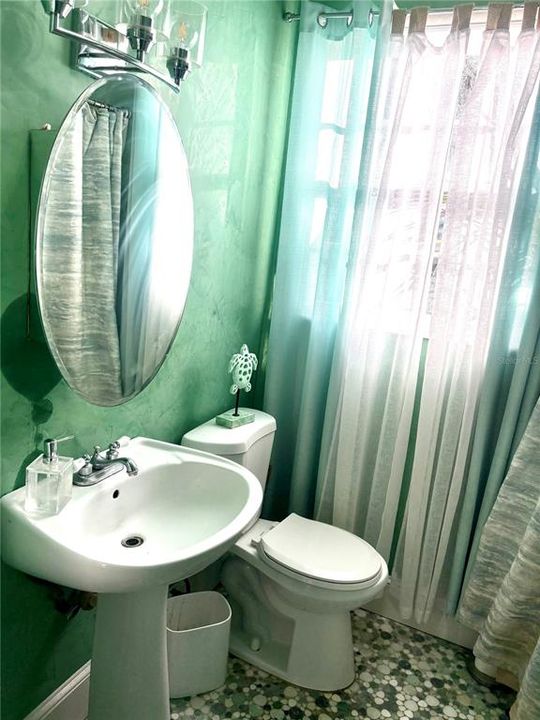 For Rent: $4,000 (3 beds, 2 baths, 1173 Square Feet)