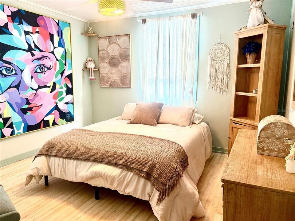 For Rent: $4,000 (3 beds, 2 baths, 1173 Square Feet)