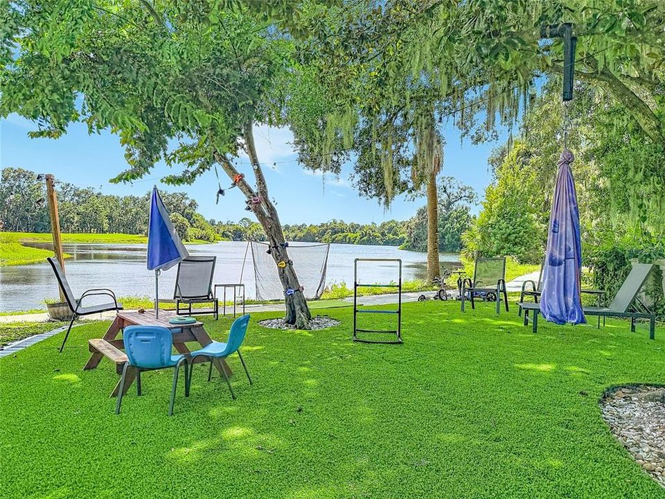 En Venta: $500,000 (3 camas, 2 baños, 2181 Pies cuadrados)