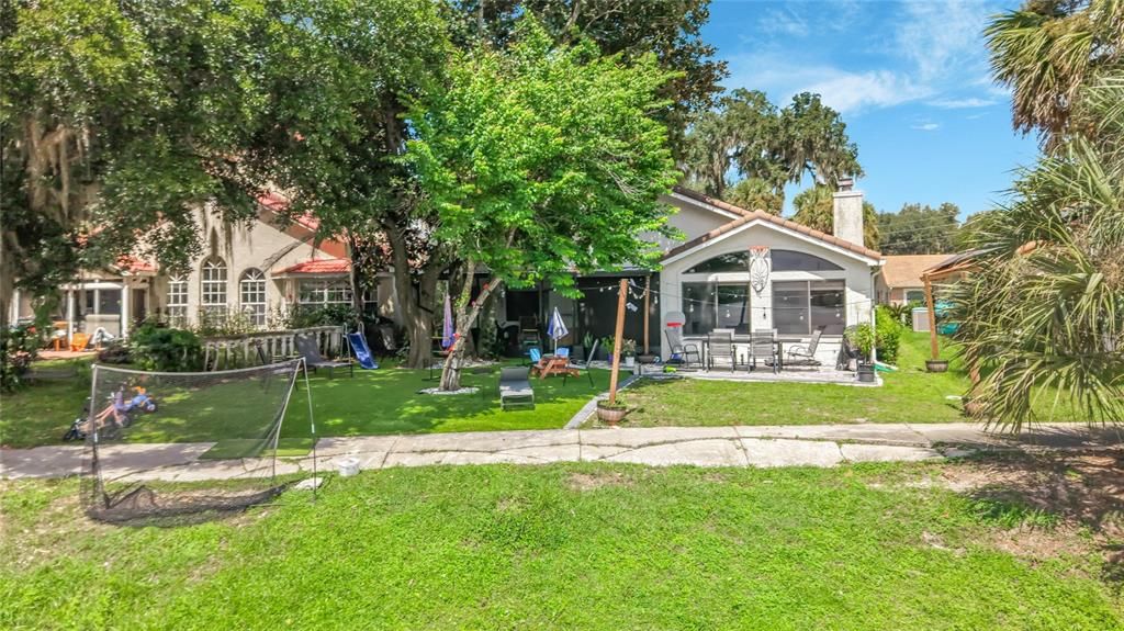 En Venta: $500,000 (3 camas, 2 baños, 2181 Pies cuadrados)