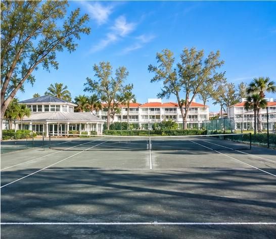 For Sale: $799,000 (3 beds, 2 baths, 1484 Square Feet)