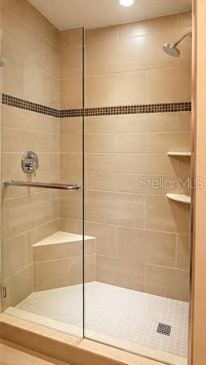 For Sale: $799,000 (3 beds, 2 baths, 1484 Square Feet)