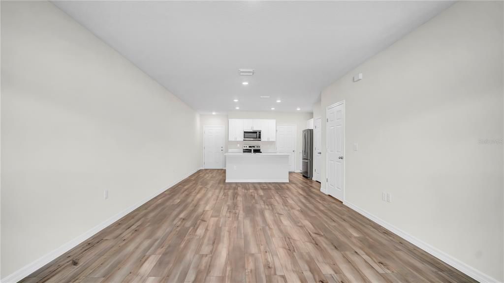 For Rent: $1,850 (3 beds, 2 baths, 1542 Square Feet)