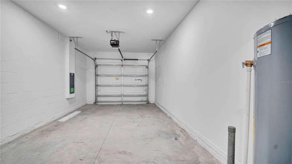 For Rent: $1,850 (3 beds, 2 baths, 1542 Square Feet)