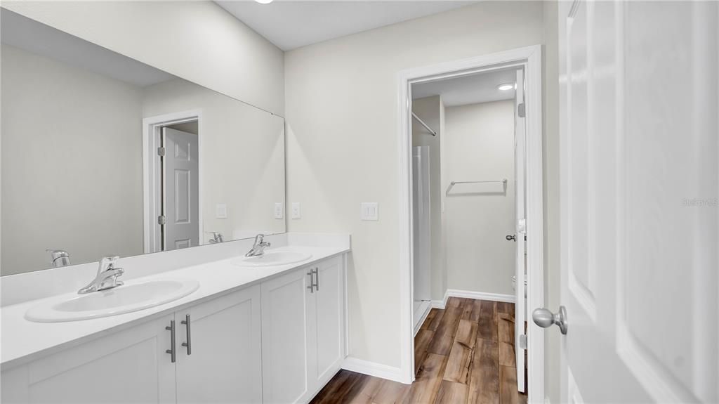 For Rent: $1,850 (3 beds, 2 baths, 1542 Square Feet)