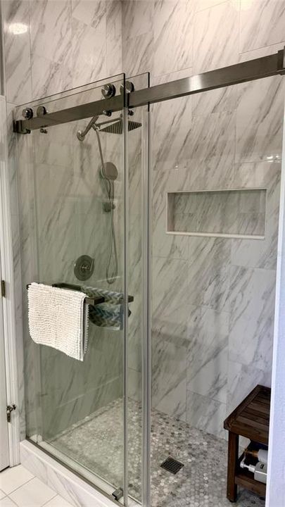 En Venta: $257,900 (2 camas, 2 baños, 1067 Pies cuadrados)