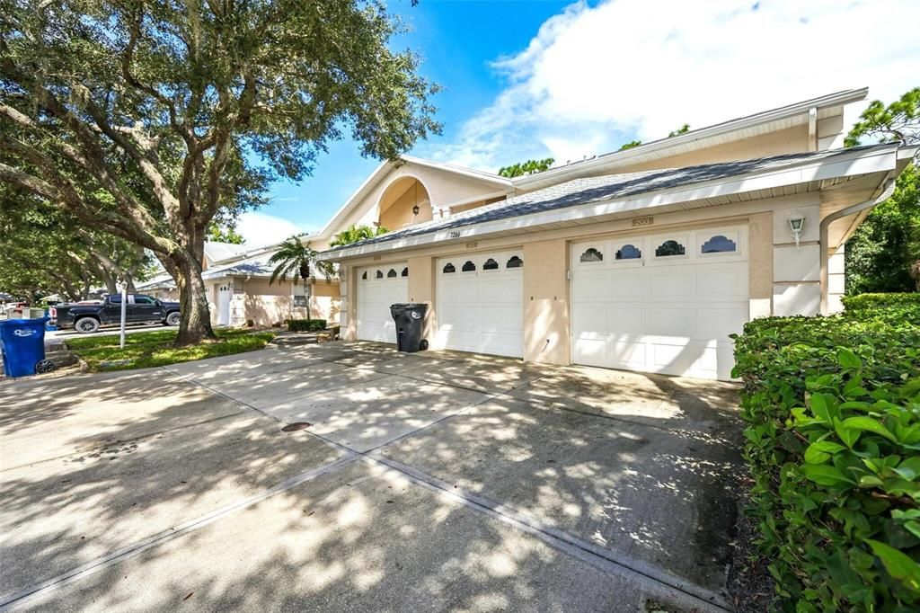 En Venta: $257,900 (2 camas, 2 baños, 1067 Pies cuadrados)