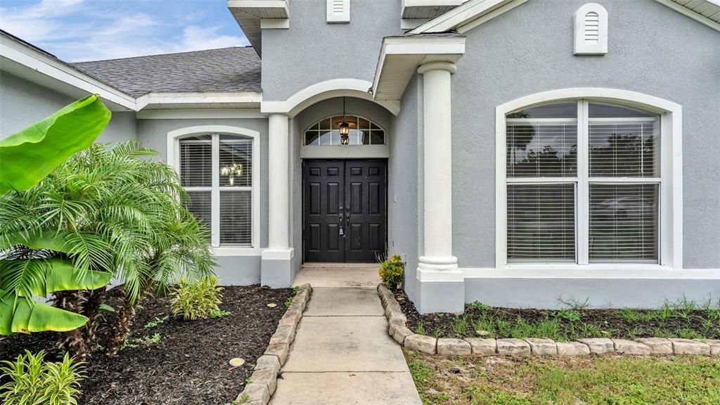 For Sale: $515,000 (4 beds, 3 baths, 2719 Square Feet)