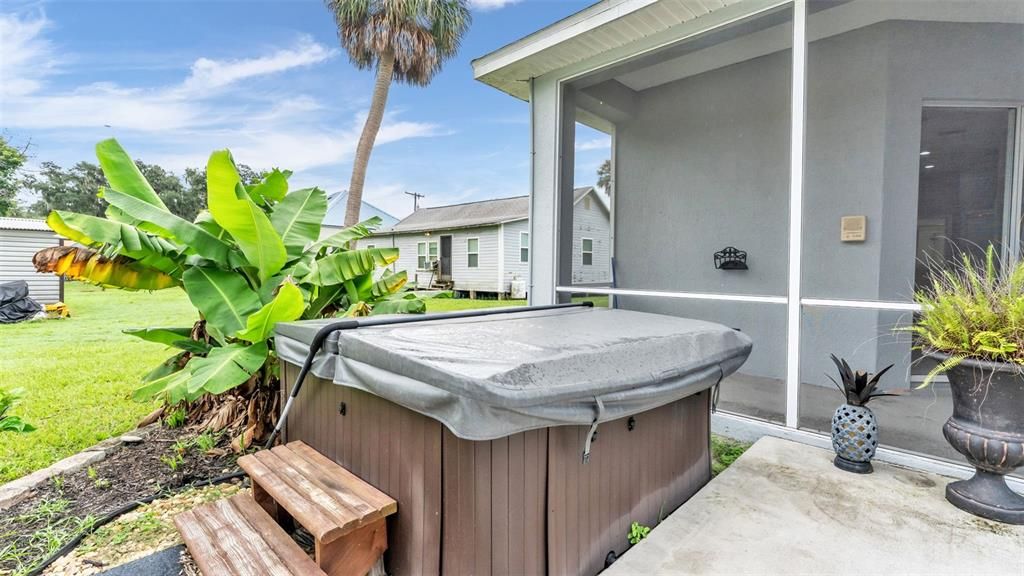 For Sale: $515,000 (4 beds, 3 baths, 2719 Square Feet)