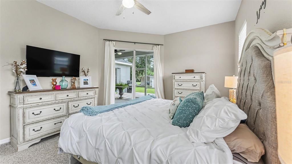 For Sale: $515,000 (4 beds, 3 baths, 2719 Square Feet)