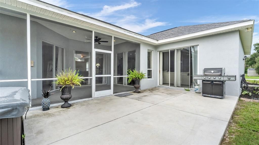 For Sale: $515,000 (4 beds, 3 baths, 2719 Square Feet)