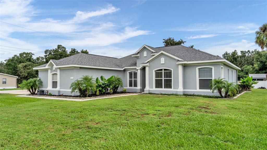 For Sale: $515,000 (4 beds, 3 baths, 2719 Square Feet)