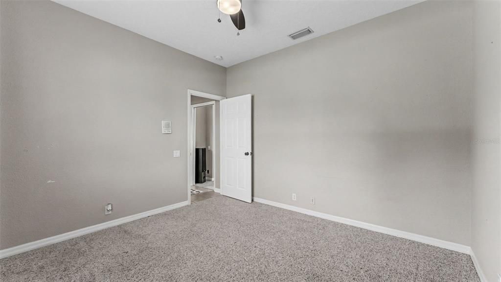 For Sale: $515,000 (4 beds, 3 baths, 2719 Square Feet)