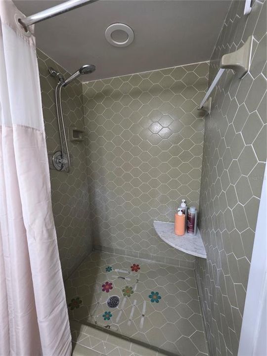 En Venta: $259,900 (2 camas, 2 baños, 1040 Pies cuadrados)