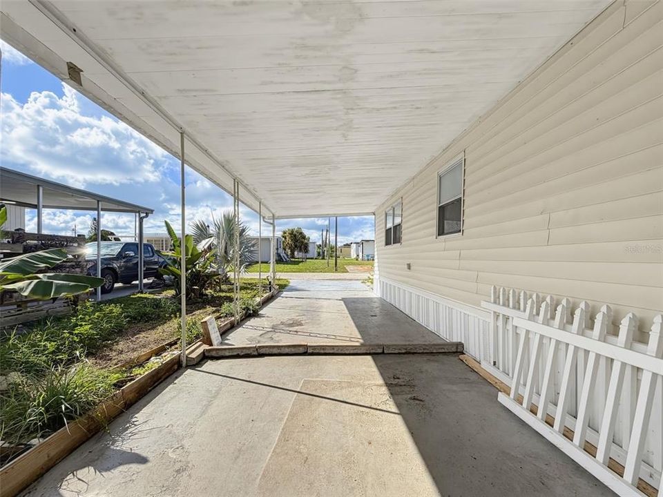 For Sale: $150,000 (2 beds, 2 baths, 925 Square Feet)