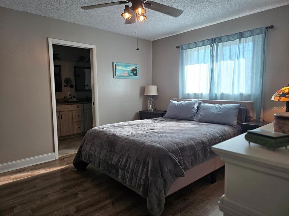 En Venta: $425,000 (3 camas, 2 baños, 1507 Pies cuadrados)