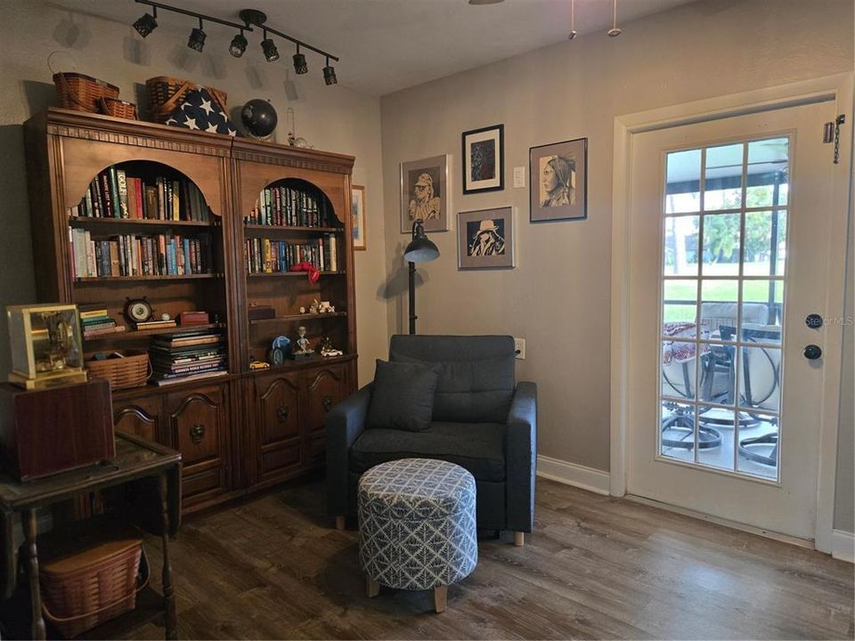 En Venta: $425,000 (3 camas, 2 baños, 1507 Pies cuadrados)
