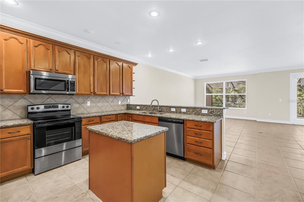 For Sale: $539,000 (3 beds, 2 baths, 2464 Square Feet)
