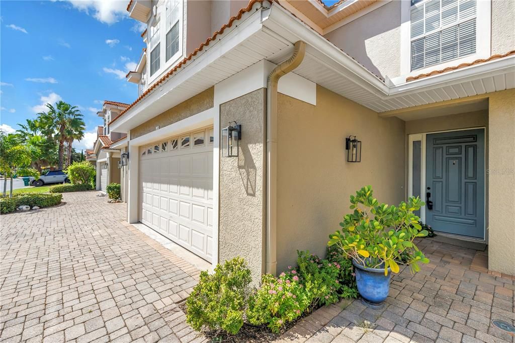 For Sale: $539,000 (3 beds, 2 baths, 2464 Square Feet)