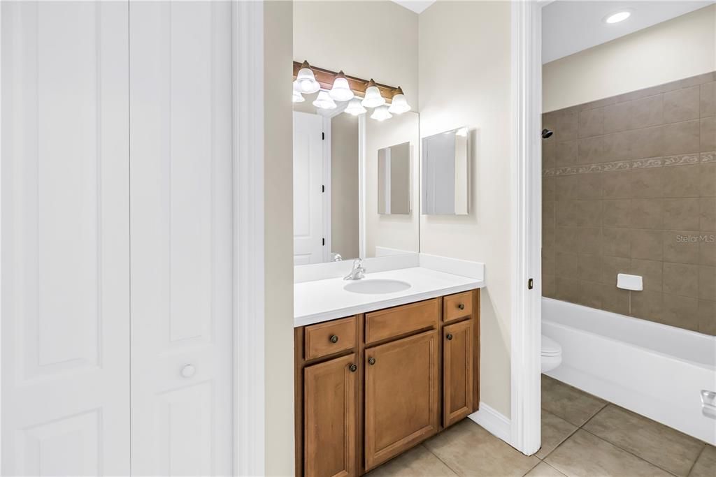 For Sale: $539,000 (3 beds, 2 baths, 2464 Square Feet)