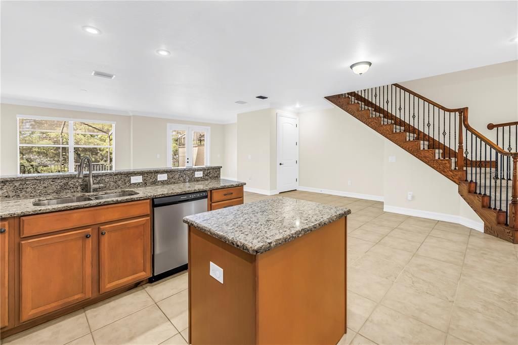 For Sale: $539,000 (3 beds, 2 baths, 2464 Square Feet)