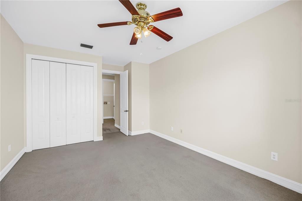 For Sale: $539,000 (3 beds, 2 baths, 2464 Square Feet)