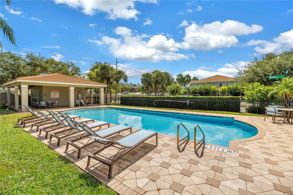 For Sale: $539,000 (3 beds, 2 baths, 2464 Square Feet)