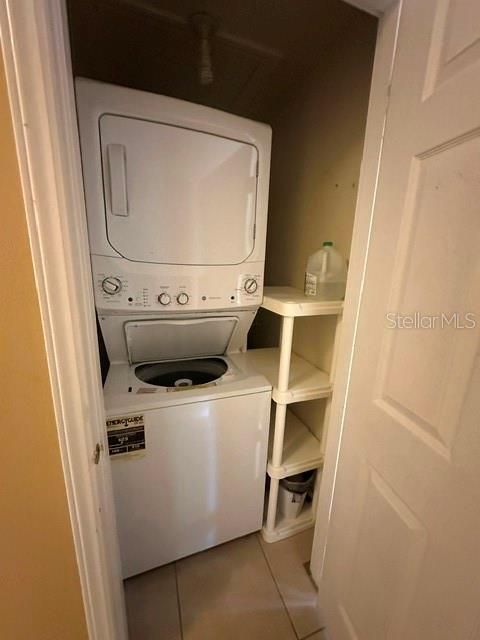 For Rent: $2,000 (2 beds, 2 baths, 1170 Square Feet)