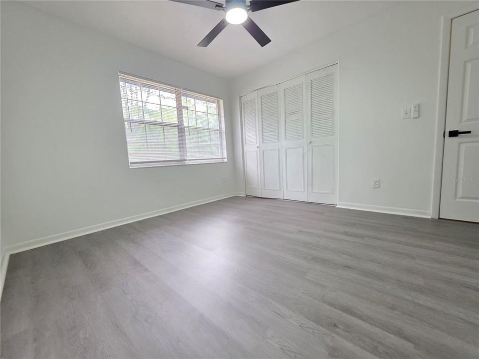 For Sale: $359,000 (4 beds, 3 baths, 2214 Square Feet)