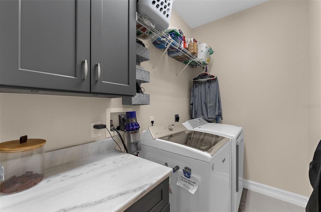 For Sale: $699,000 (3 beds, 2 baths, 2359 Square Feet)