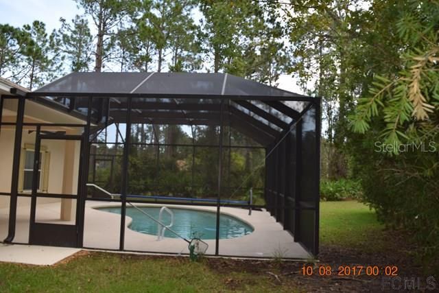For Rent: $2,600 (4 beds, 2 baths, 1900 Square Feet)