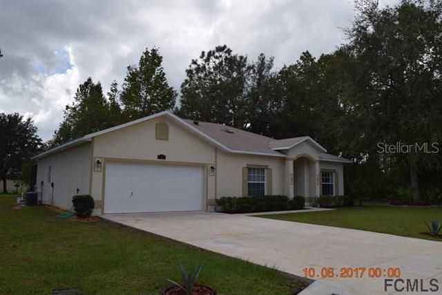 For Rent: $2,600 (4 beds, 2 baths, 1900 Square Feet)