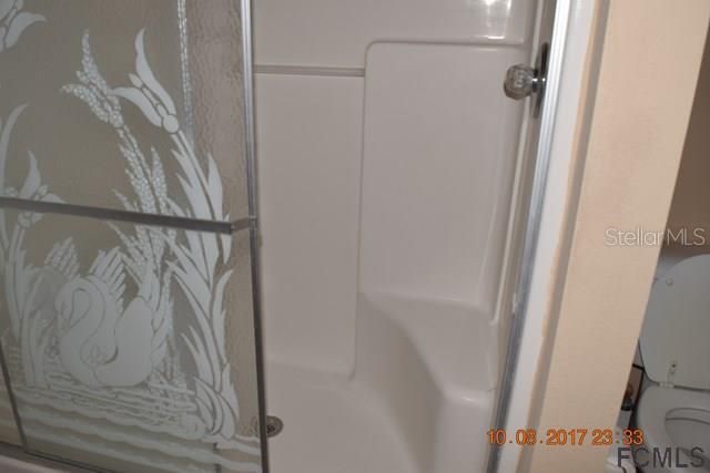 For Rent: $2,600 (4 beds, 2 baths, 1900 Square Feet)