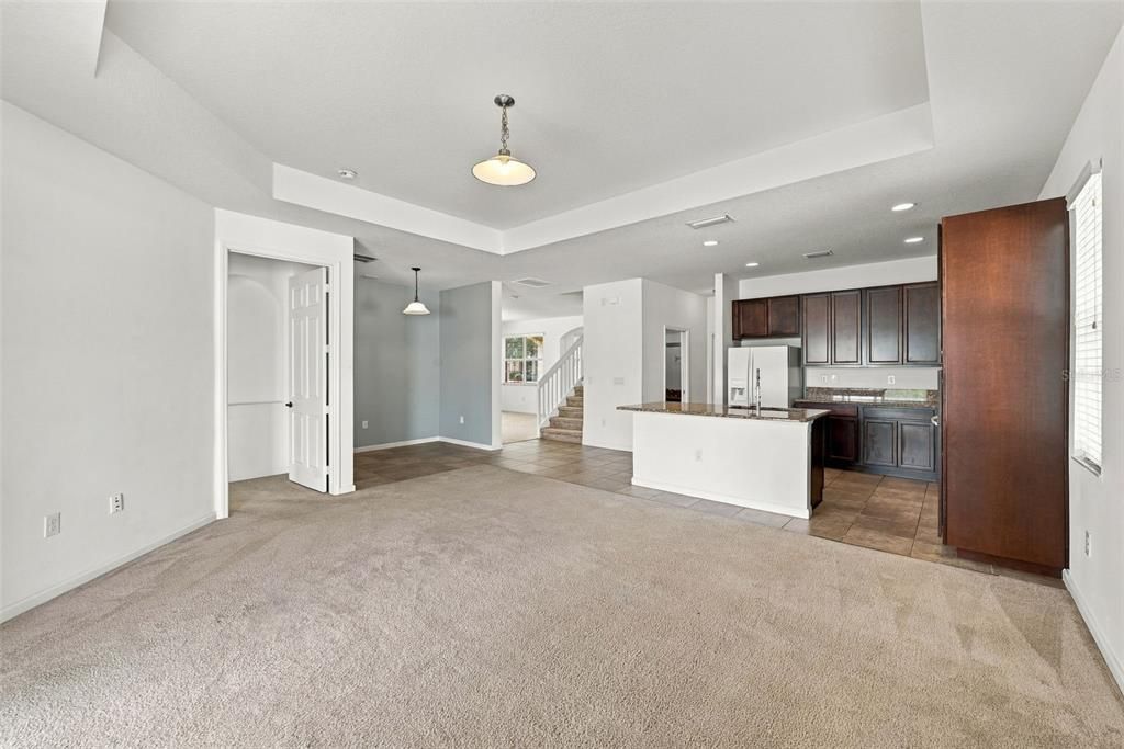 For Sale: $435,000 (4 beds, 2 baths, 2650 Square Feet)