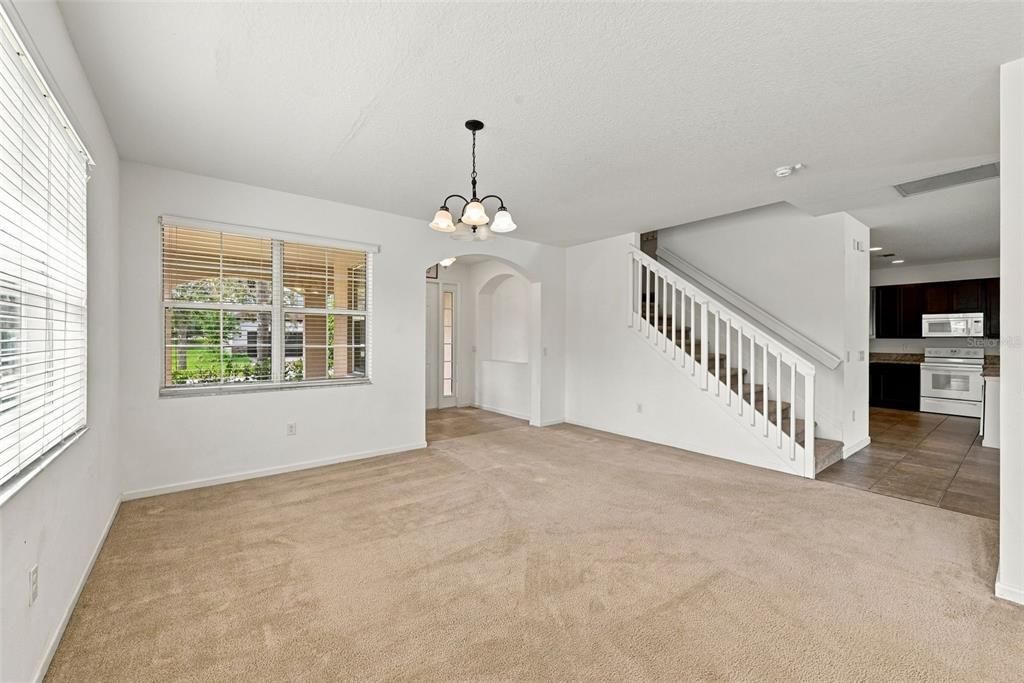 For Sale: $435,000 (4 beds, 2 baths, 2650 Square Feet)