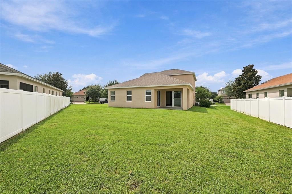 For Sale: $435,000 (4 beds, 2 baths, 2650 Square Feet)