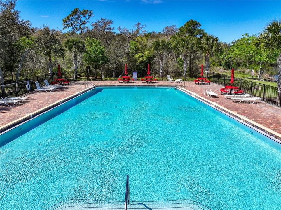 For Sale: $435,000 (4 beds, 2 baths, 2650 Square Feet)