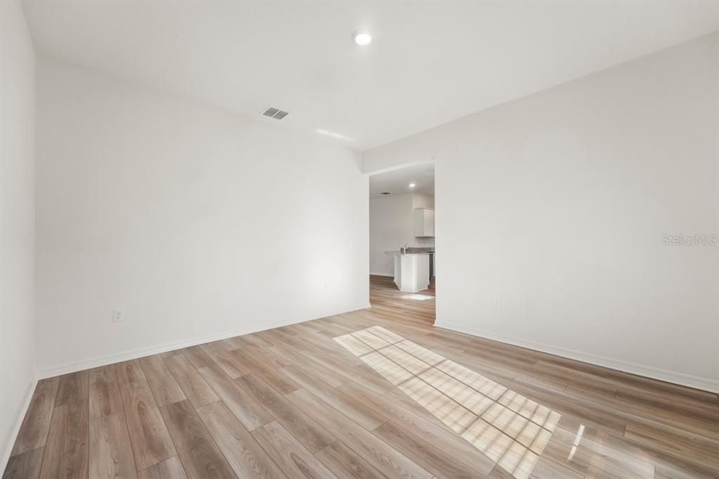 En Venta: $349,999 (3 camas, 2 baños, 1540 Pies cuadrados)