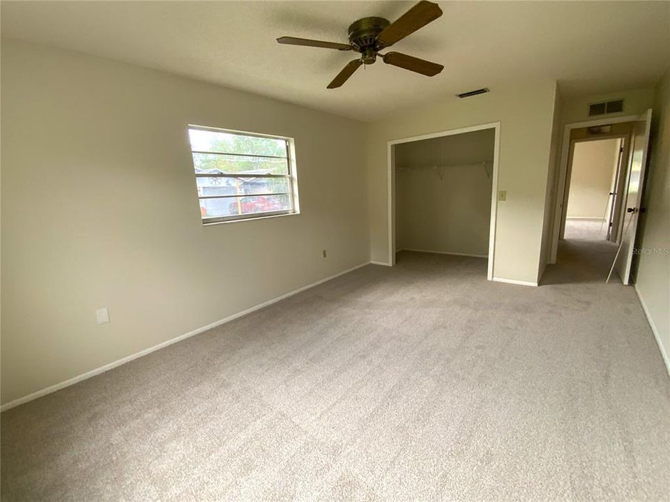 For Sale: $199,900 (2 beds, 2 baths, 1108 Square Feet)