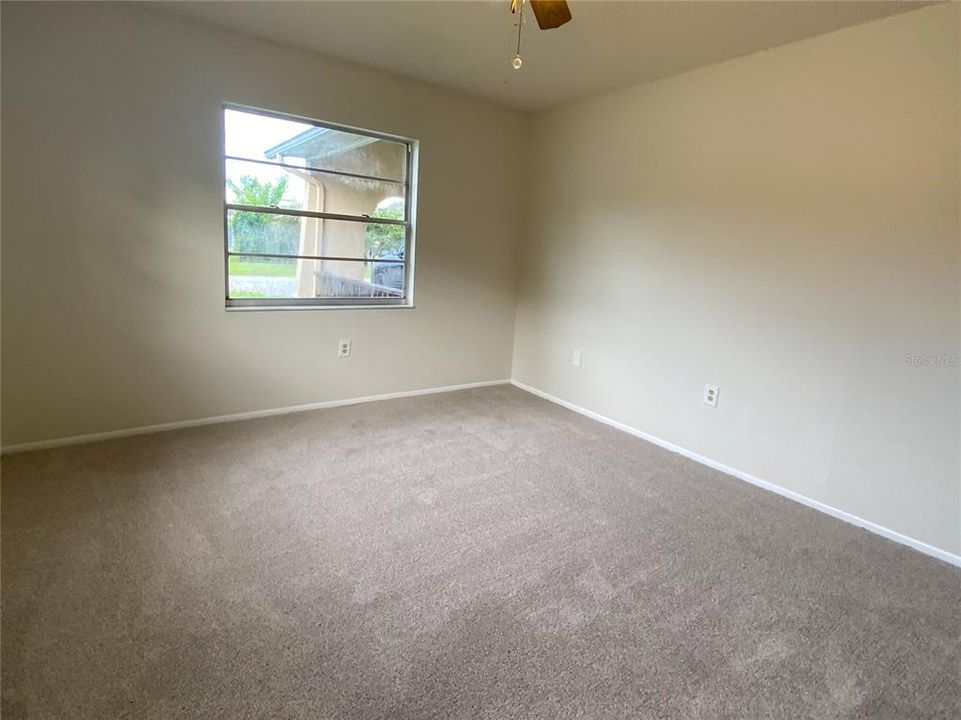 For Sale: $199,900 (2 beds, 2 baths, 1108 Square Feet)