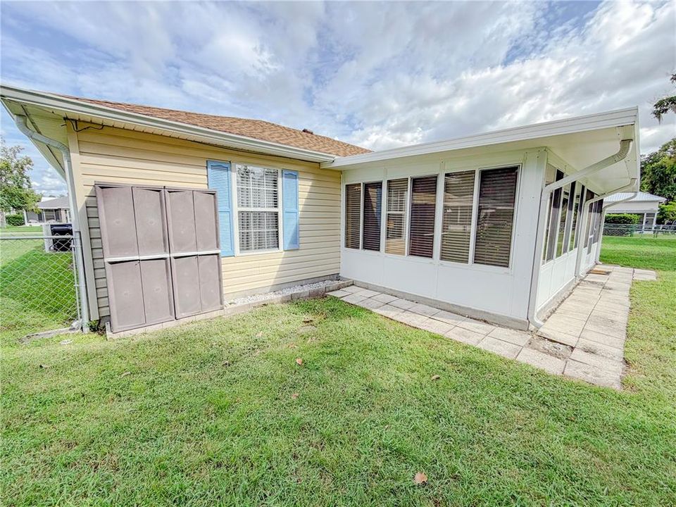 For Sale: $249,900 (3 beds, 2 baths, 1679 Square Feet)