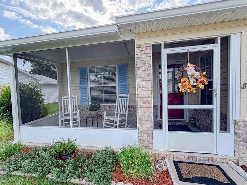For Sale: $249,900 (3 beds, 2 baths, 1679 Square Feet)