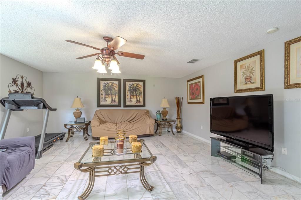 For Sale: $445,000 (6 beds, 4 baths, 4216 Square Feet)