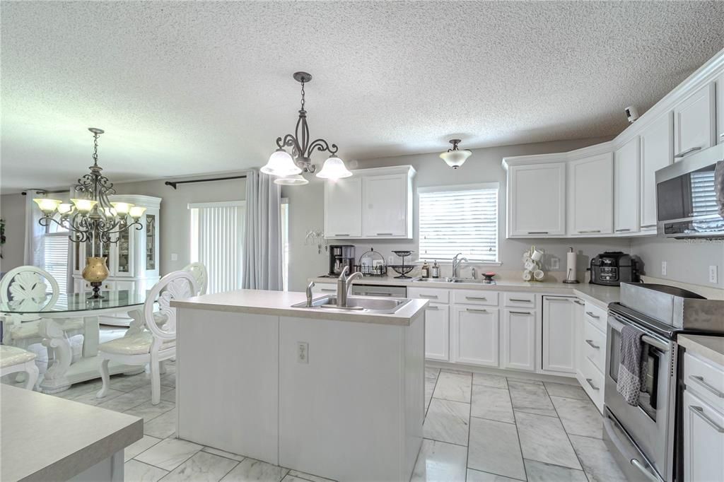 For Sale: $445,000 (6 beds, 4 baths, 4216 Square Feet)