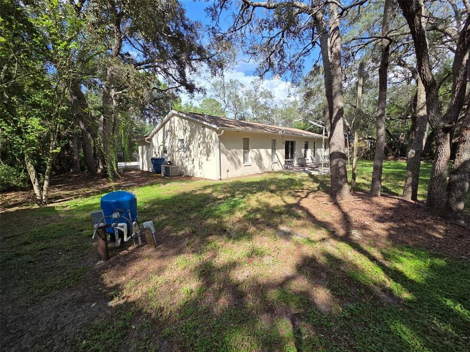 For Sale: $265,000 (3 beds, 2 baths, 1110 Square Feet)