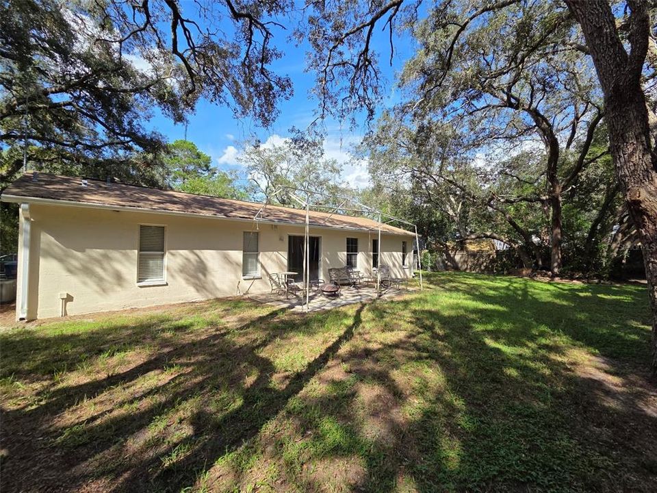 For Sale: $265,000 (3 beds, 2 baths, 1110 Square Feet)