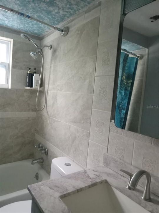 En Venta: $236,360 (2 camas, 1 baños, 1073 Pies cuadrados)